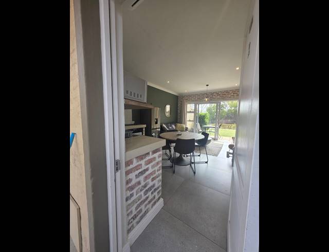 1 BEDROOM FLAT FOR SALE IN LOCHVAAL